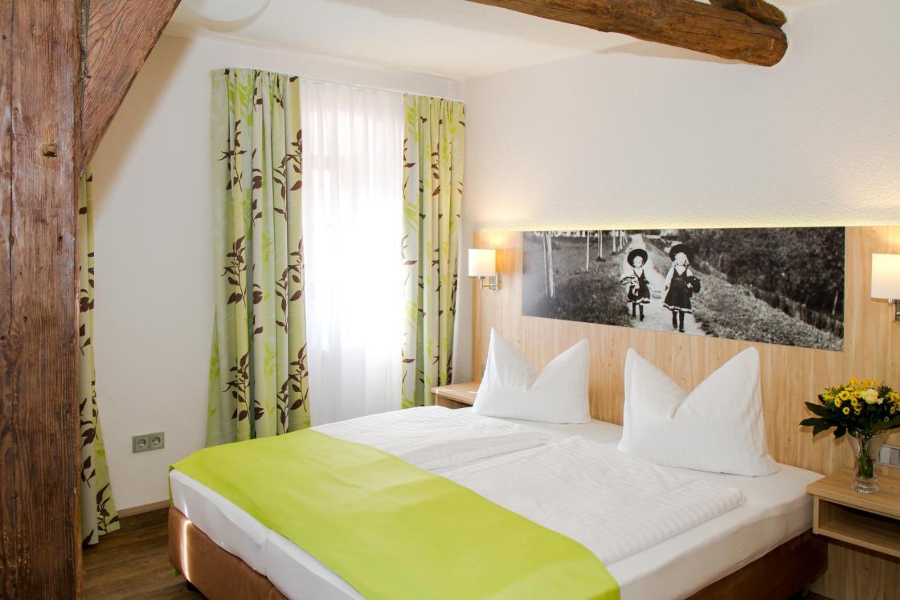 Hotel-Gasthof Blaue Traube E.K. Berching Quarto foto